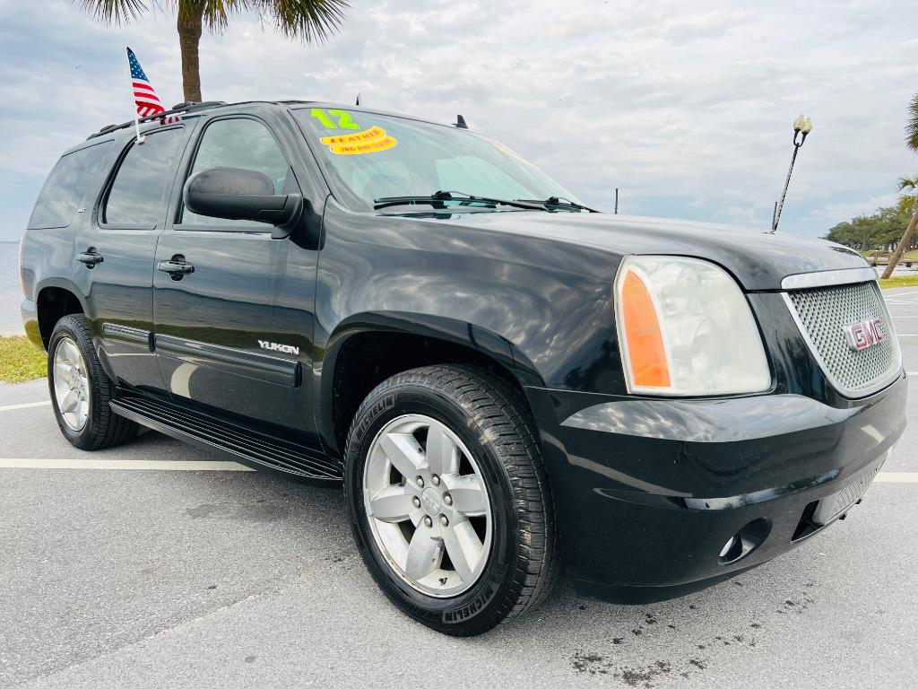 2012 GMC Yukon SLT's photo