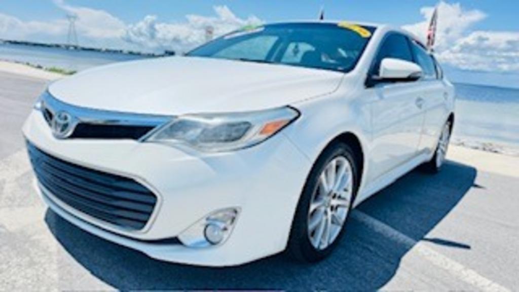 2013 Toyota Avalon Limited