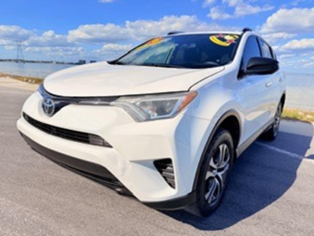 2016 Toyota RAV4 LE