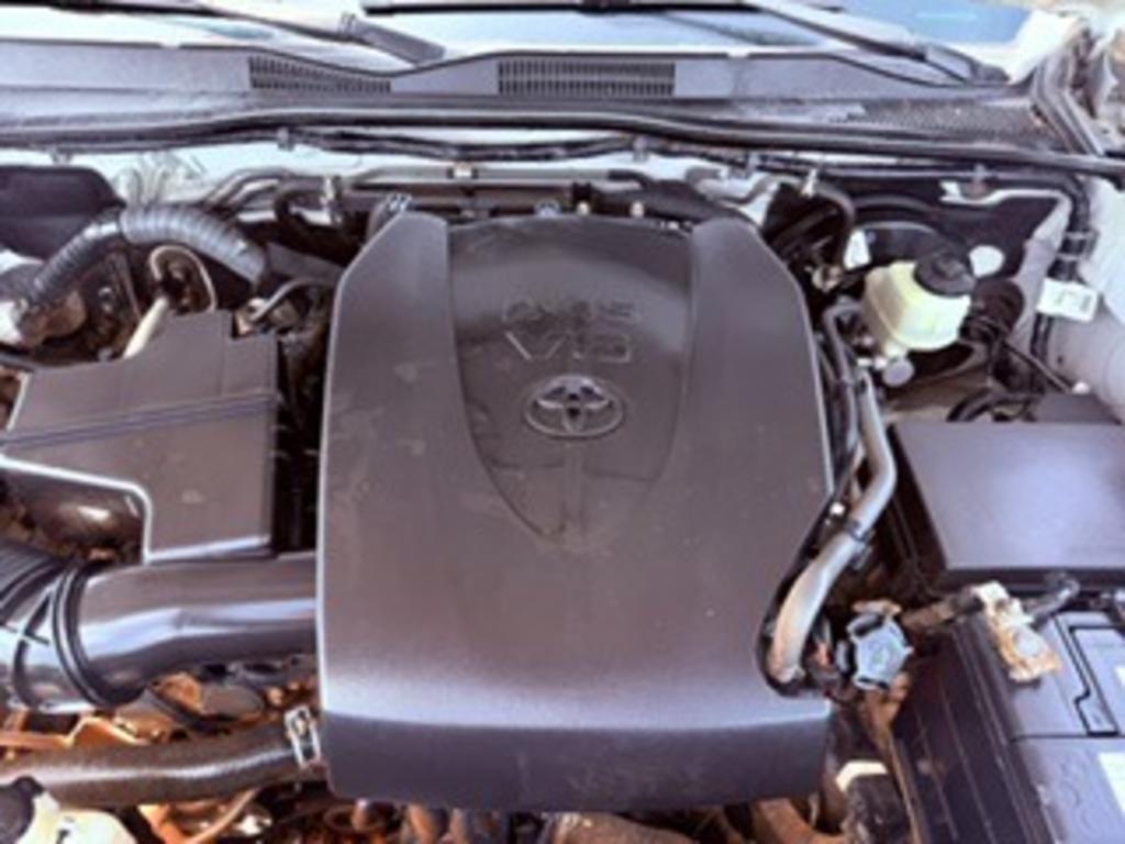 2017 Toyota Tacoma SR5 - Photo 21