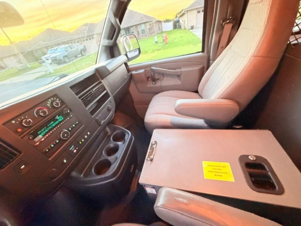 2019 Chevrolet Express Cargo Work Van - Photo 10