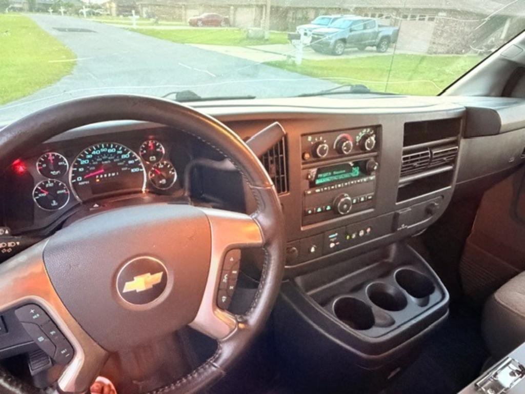 2019 Chevrolet Express Cargo Work Van - Photo 13
